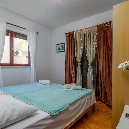 With A Parking Space - 18639 Apartment *